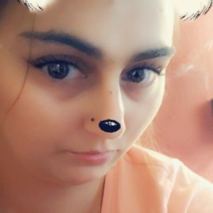 Meet your Posher, Beth